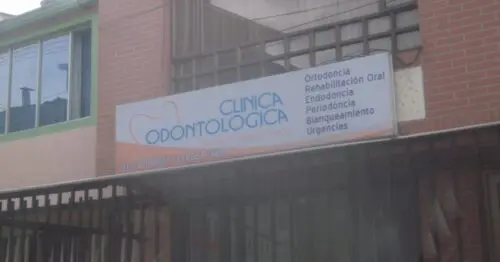 CLINICA ODONTOLOGIA DRA AURA ESTELA PRIETO CLINICA ODONTOLOGIA DRA AURA ESTELA PRIETO